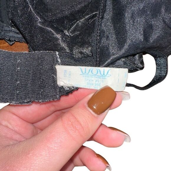 Vintage WOW Black Underwire Lace Bra 916 | Size 36C - Picture 3 of 4